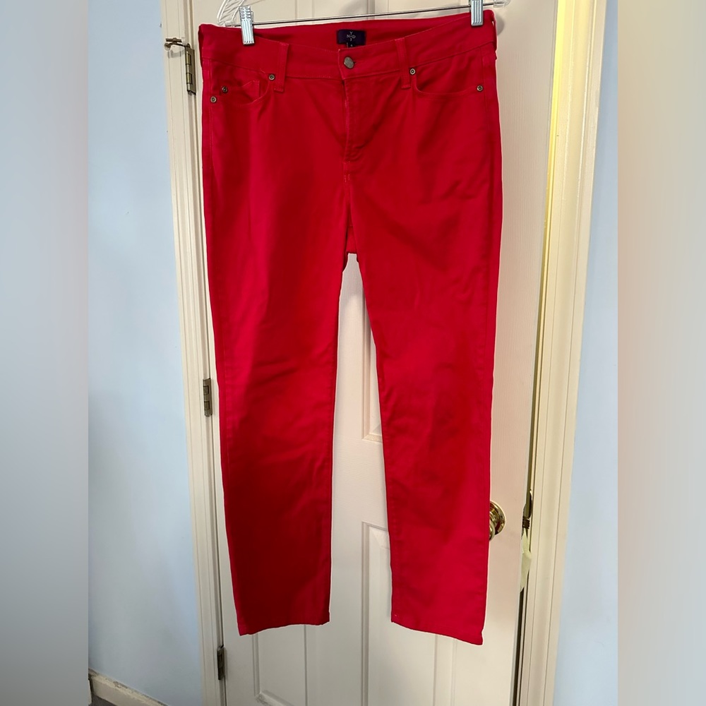 Women’s straight leg jeans